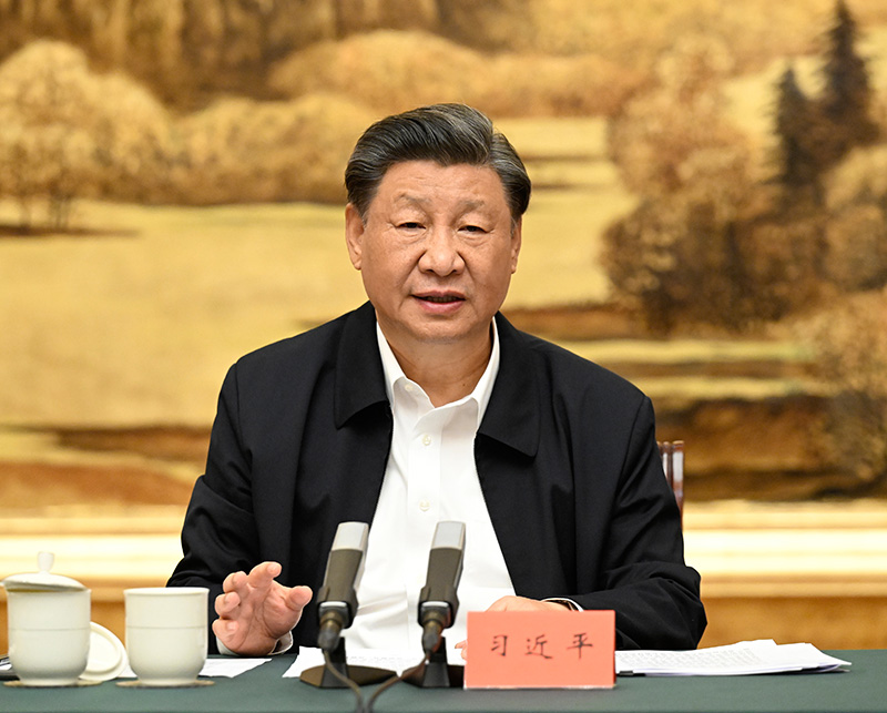 5月17日上午，中共中央总书记、国度主席、中央军委主席习近平在陕西西安主持中国－中亚峰会前夕，专门听取陕西省委和省当局工作汇报，颁发了沉要讲话。